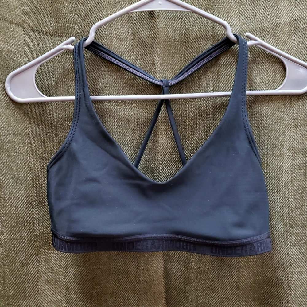 Under Armour black sports bra size Small